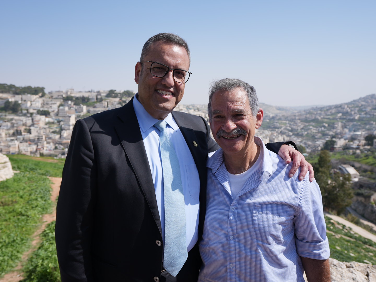 דודלה בארי ומשה לאון