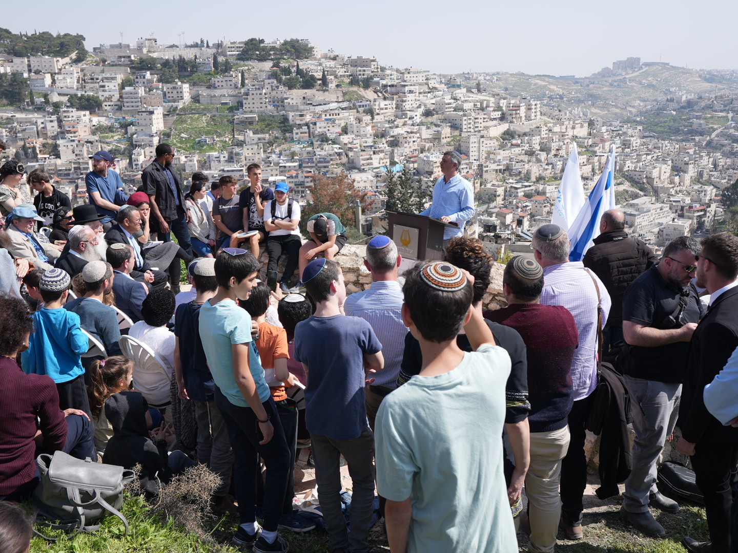 טקס אזכרה בסמבוסקי