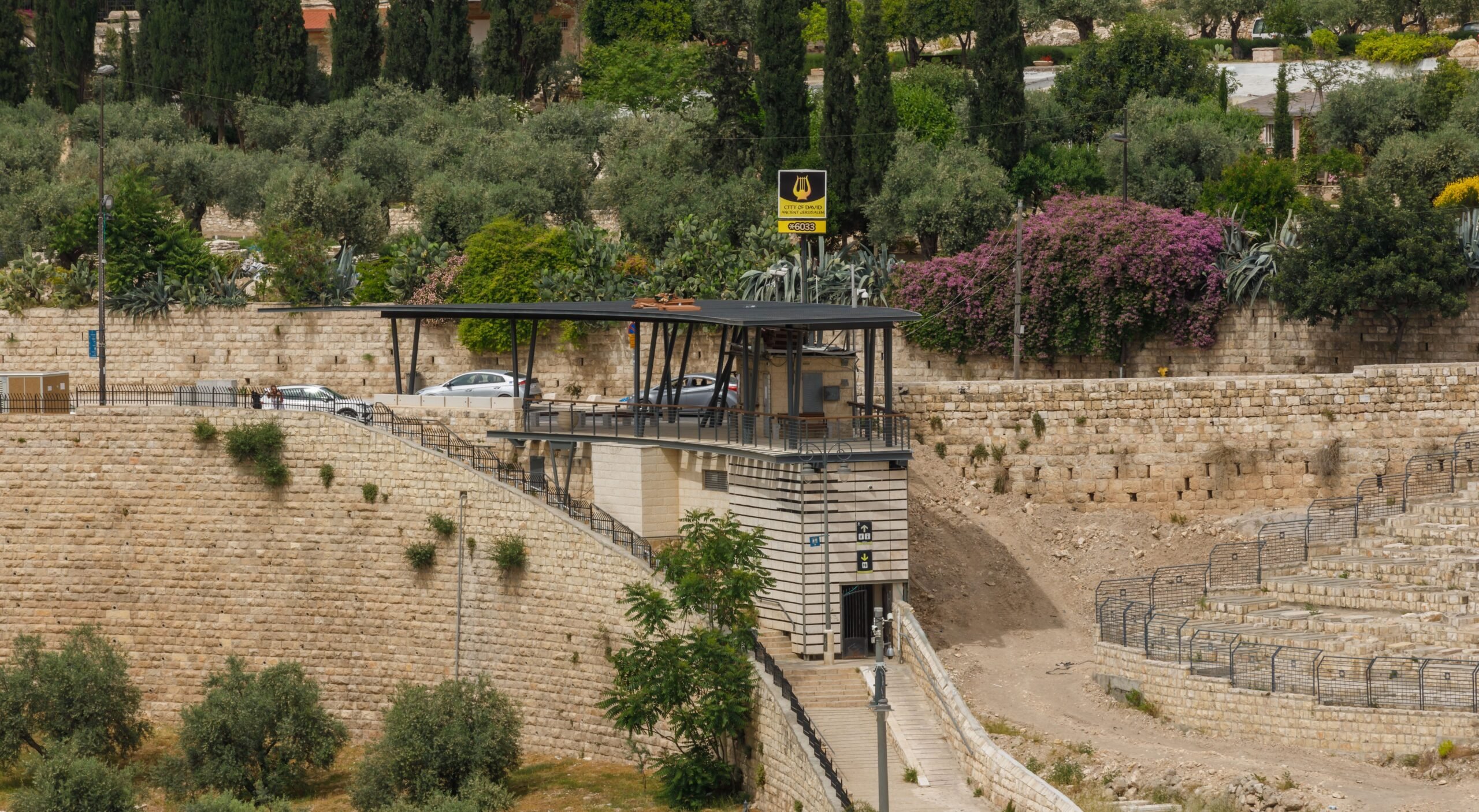 Mount of Olives Information Center Photo: Eliyahu Yannai