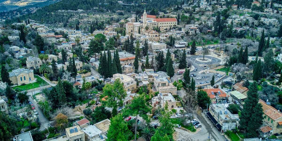Ein Kerem neighborhood. Photo (from Wikipedia): Hagai Agmon-Shnir CC BY-SA 4.0