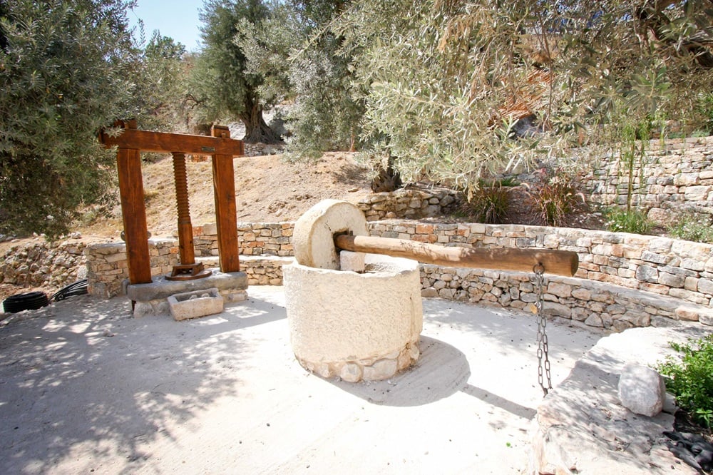 בית בד בחווה בגיא