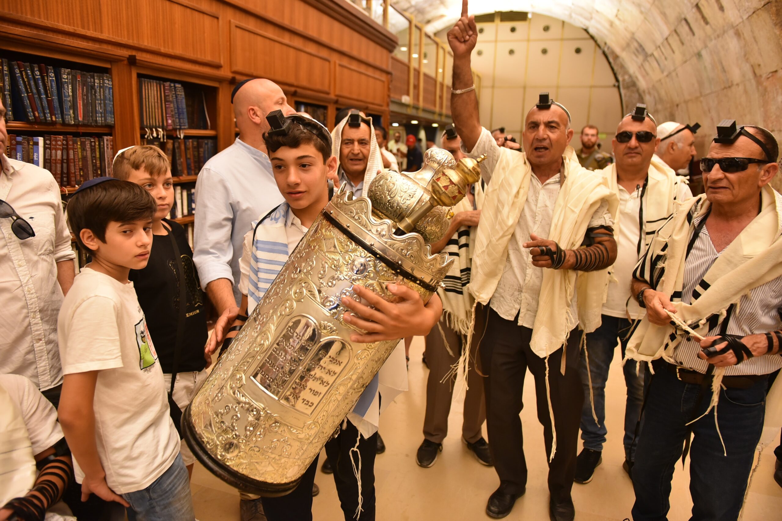 בר מצווה בכותל