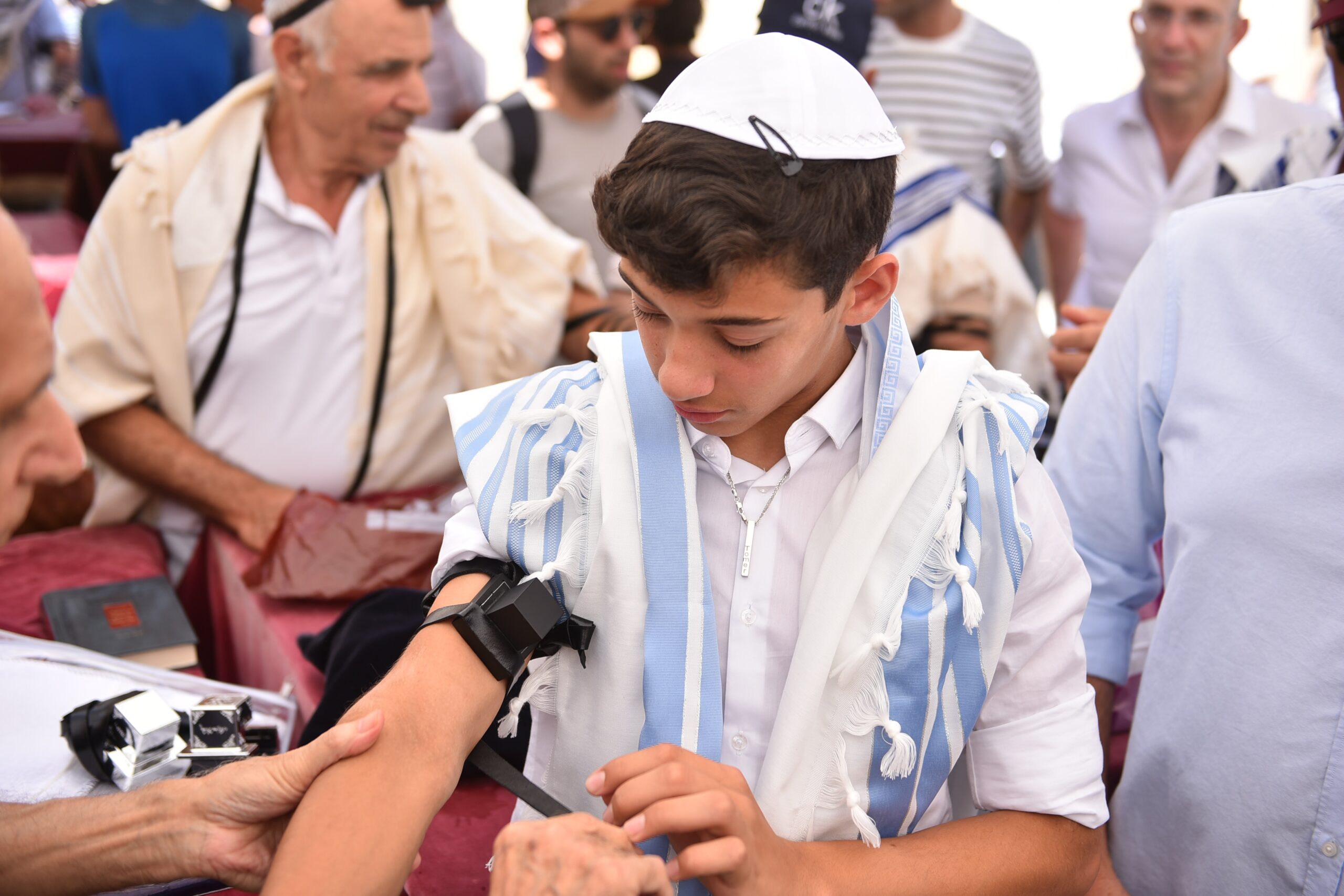 בר מצווה בכותל