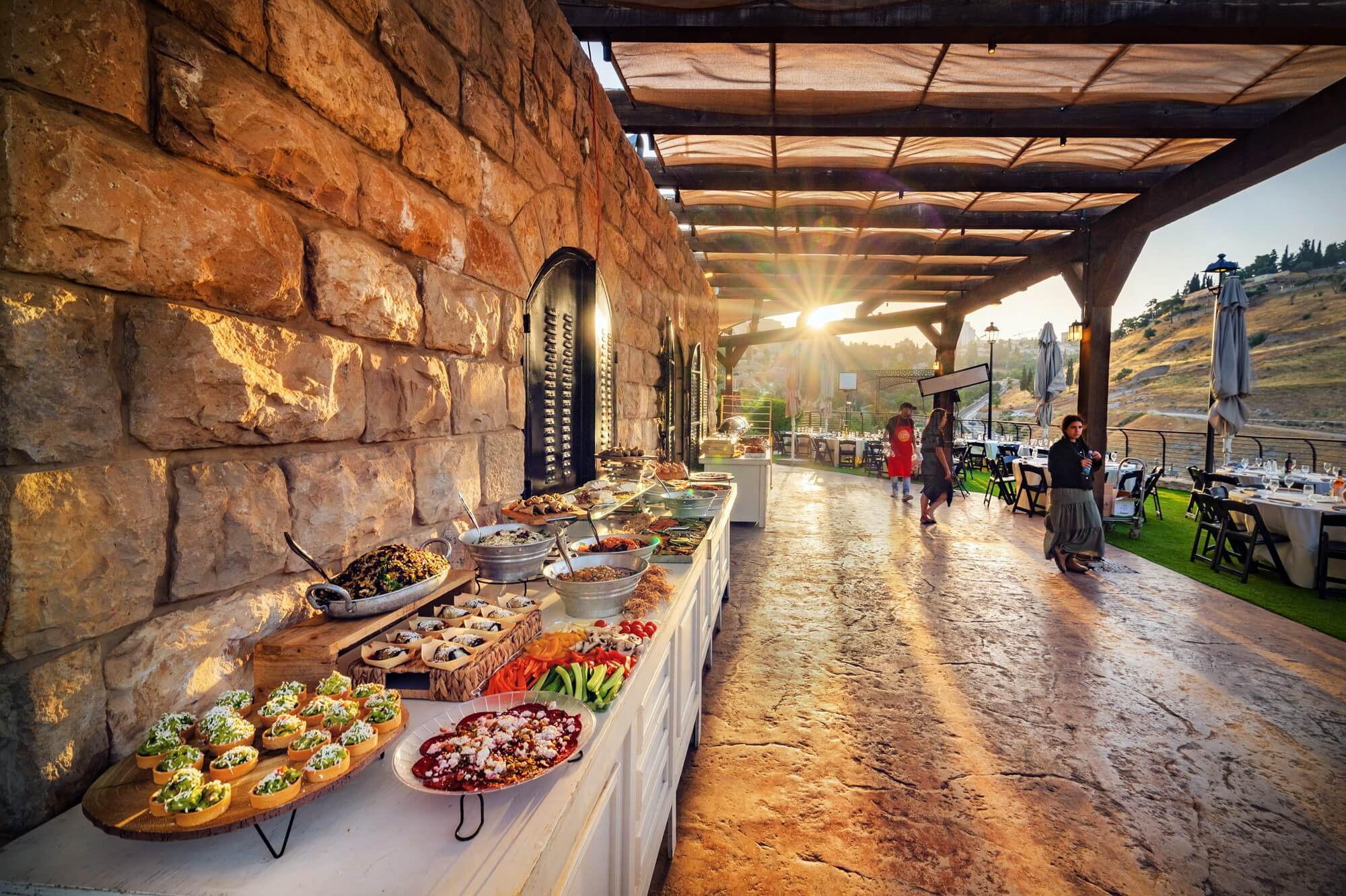 חתונה בבית בגיא